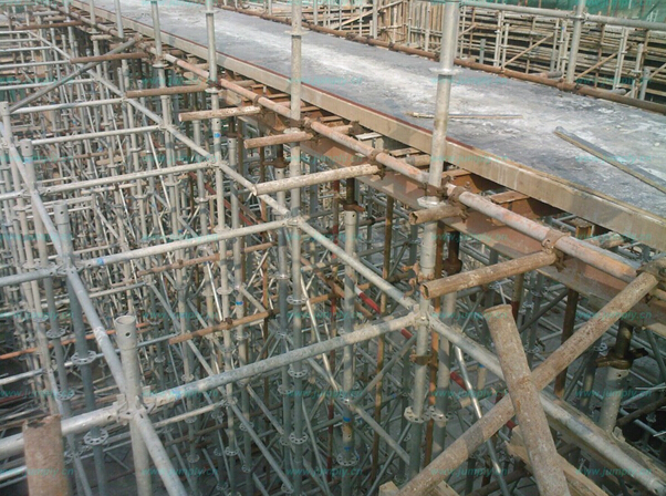 【建筑鋼管腳手架】完工后理應(yīng)“功成身退”！